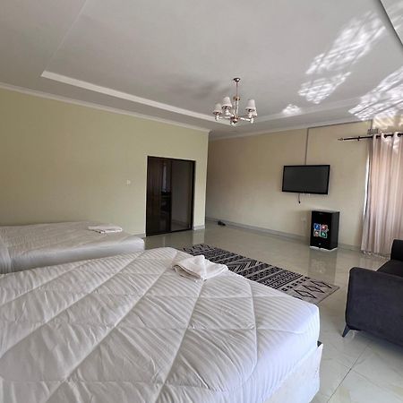 Kasbek Lodge And Tours Lusaka Exteriör bild