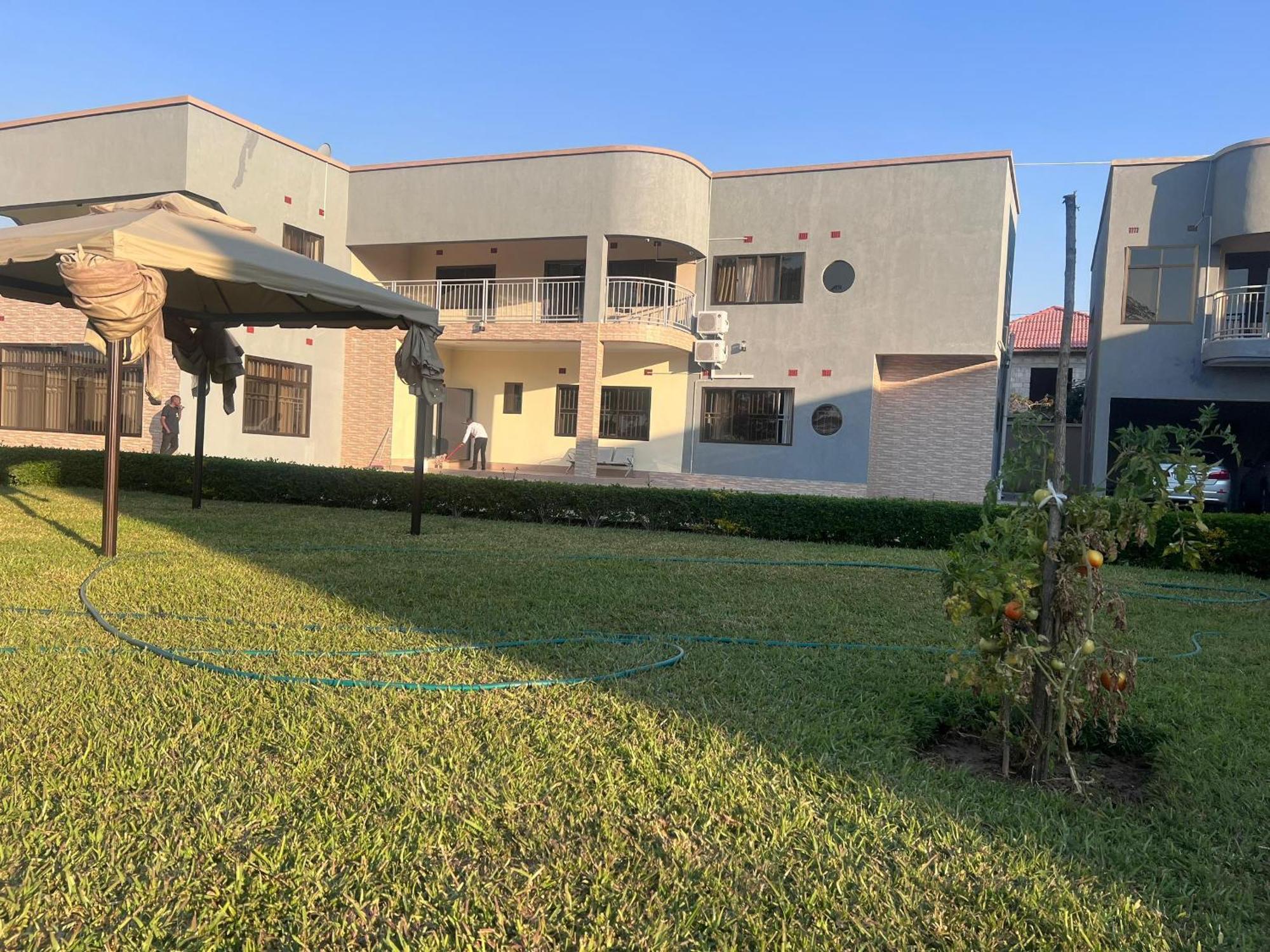 Kasbek Lodge And Tours Lusaka Exteriör bild