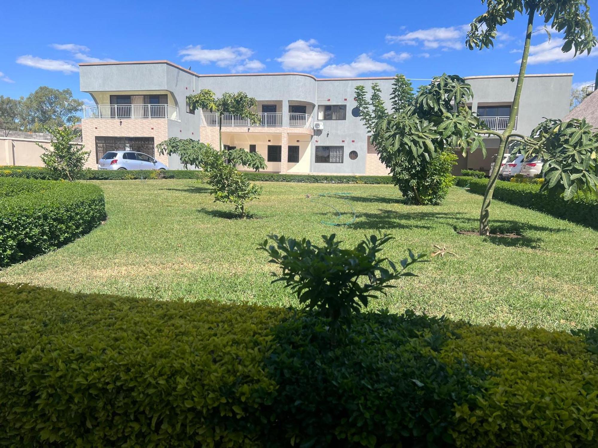 Kasbek Lodge And Tours Lusaka Exteriör bild